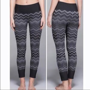 Lululemon Ebb to Street Leggings